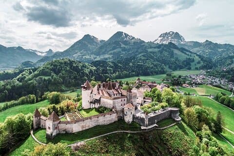 Gruyères Gold Private Tour ab Genf & Goldener Panoramazug