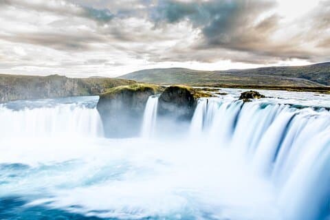 Godafoss Wasserfall & Fjordblick Halbtagestour vom Hafen Akureyri