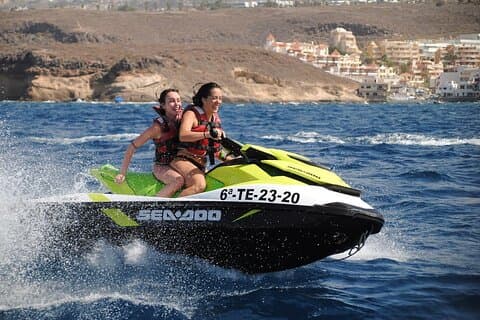 Ocean Pack Tenerife Jet Ski et Yacht Observation des Baleines