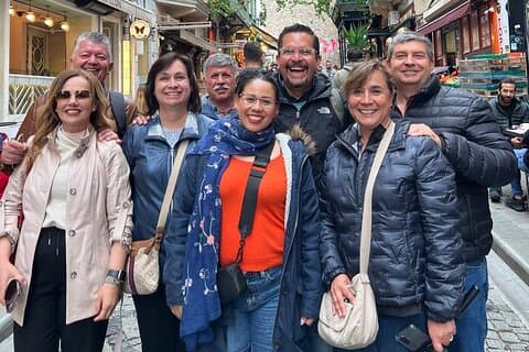 "Caminhar através da história: Uma aventura personalizada em Istambul"