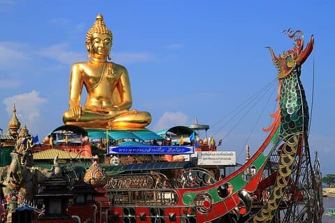 Chiang Rai Temple Tour & Golden Triangle Inkludert båt til Laos