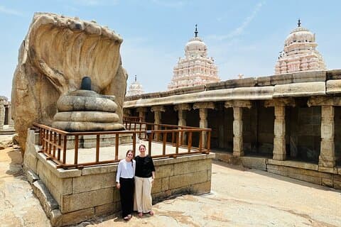 Det beste fra Nandi Hills og Lepakshi på en dag
