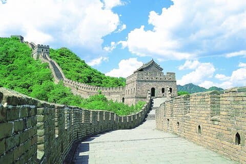 Zwischenstopp-Tour am Flughafen Peking – Große Mauer und Heiliger Weg