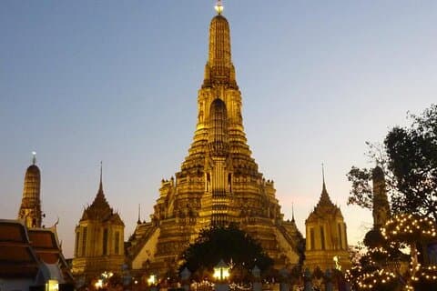 6 Days - 5 Nights in Bangkok (Private Unique Experiences & Hotel)