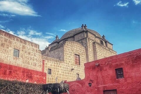 Arequipa tour desde el puerto de Matarani