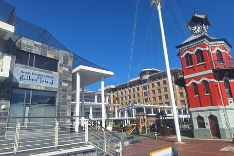 Visite d'une demi-journée à Robben Island avec billet, prise en charge à l'hôtel et retour