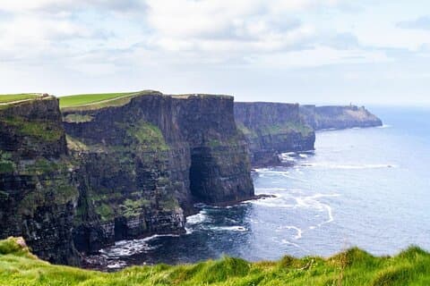Privat dagstur til Trim Castle, Cliffs of Moher og Burren Park