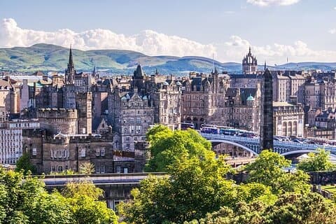 Tour guidato privato delle meraviglie della città di Edimburgo per bambini