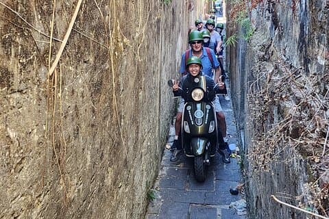 Hoi An Vespa-Abenteuer: Highlights der Stadt und verborgene Schätze