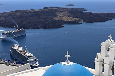 Half Day Private Tour in Santorini