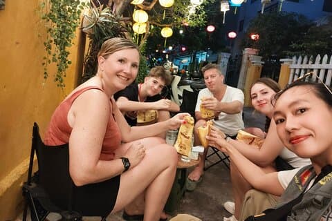 Hoi An Vespa Food Tour: Autentisk Street Food Adventure