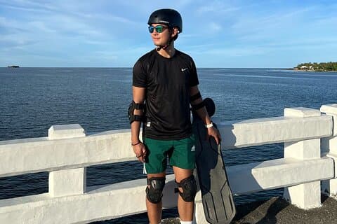 Siargao: 2 hours Morning eSkate Tour, Cloud 9, Photos Included