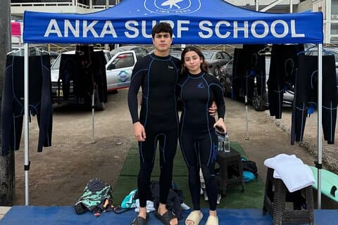 Privat surfkursus i Makaha Beach