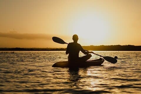 Sunrise Kayaking Tour in Bacalar with Breakfast and Photos