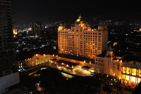 Private geführte Street Food- und Nightlife-Pub-Crawl-Tour in Cebu