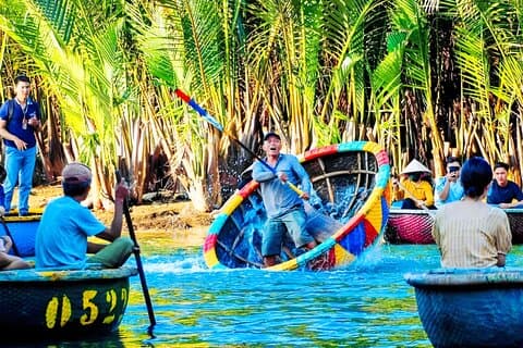 Heldags kokosbådstur og Hoi An City Tour
