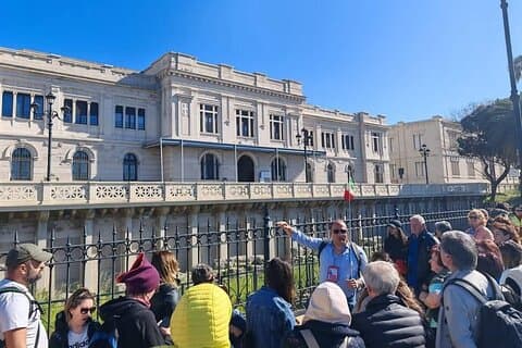 Turistguide för Reggio Calabria Museum and City. Direkt Moses