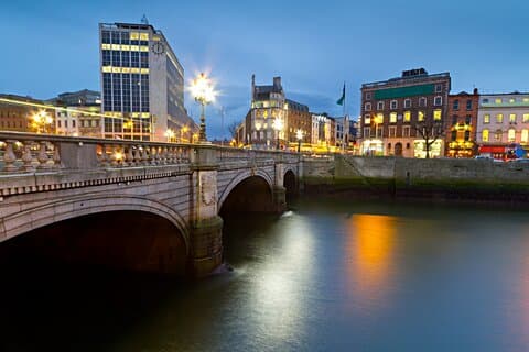 Dublin City Irlanda Tour Autoguiado de Caminhada