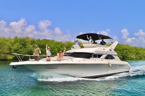 Alquiler de yate privado SeaRay 47ft Cancún 23P6