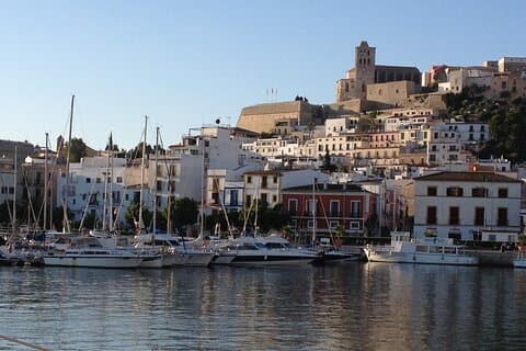 Ibiza-Inseltour mit dem Bus mit Besuch des Hippie-Marktes