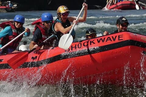 Victoria Falls Adventures Rafting de Água Branca