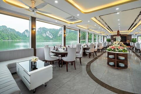 From Tuan Chau Port : Halong Bay Cruise Kayaking, Lunch and Party