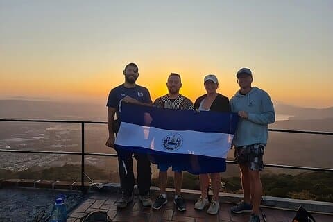 San Salvador Wanderung zum malerischen Aussichtspunkt der Stadt