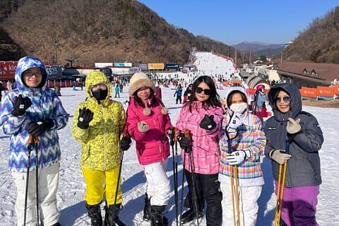 Fra Seoul: Elysian Gangchon snø eventyr: Daglig skitur