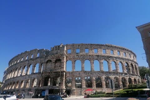 Tour privato dell'Istria in un giorno con degustazione di vino e olio