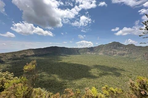 Utforska Mt Longonot och Naivashasjön