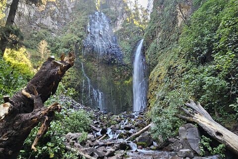 Tour Privado visitando a Cachoeira Los Diamantes do CDMX