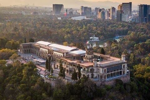 Chapultepec Castle en antropologietour, vertrekkend vanaf CDMX
