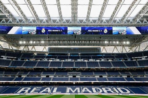 Real Madrid: tour salta fila dello stadio Bernabeu