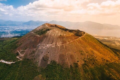 Pompeii & Vesuvius Hike Small Group Priority Access from Sorrento