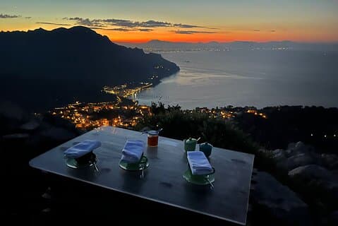 Sunrise Hike and Breakfast auf Ravello Hills - Private