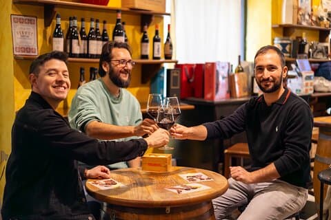 Tour de comida de Málaga com 12 + degustações: tapas, azeite, camarão e muito mais
