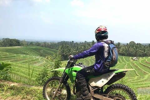 バリ・ダートバイクアドベンチャープライベートツアー