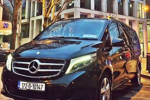 “Executive Limousine Transfer to and from Dublin Airport