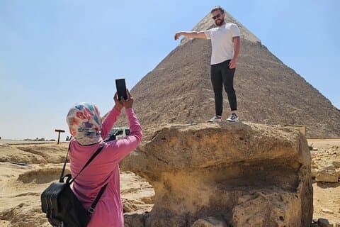 Private Gizeh Pyramiden, Sphinx, Kamel, Mittagessen, 2 Gräber, Große Pyramide