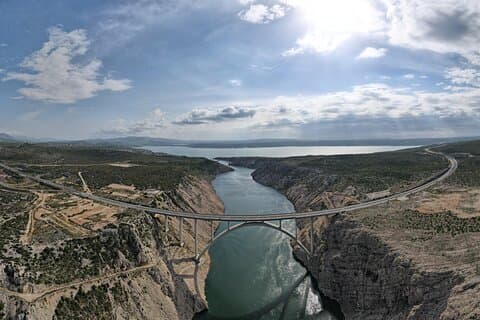 Zrmanja River Tour, Canyons mit dem Boot von Vinjerac aus erkunden