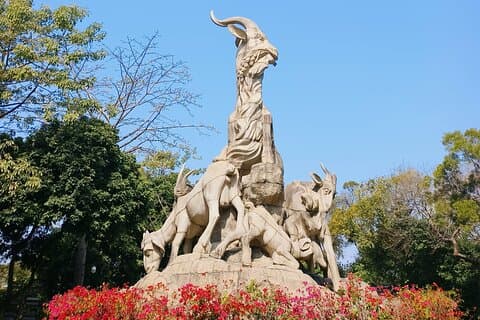 Guangzhou VIP Car Tour– Tailored Sightseeing & Shopping Adventure