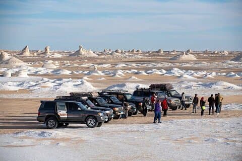 2 Dias 1 noite Tour ao Bahariya Oasis & Deserto Branco do Cairo