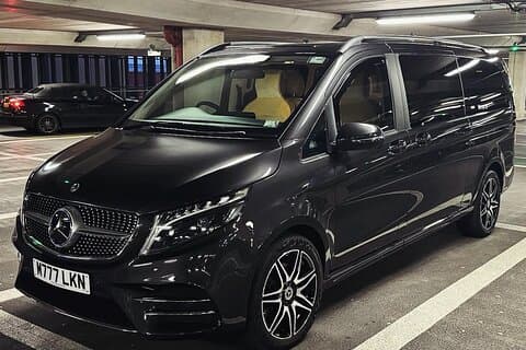 Aeroporto di Heathrow al centro di Londra, trasferimento privato Van di lusso