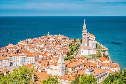 Postojna Cave, Predjama Castle and Piran with tickets included