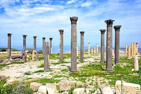 From Amman: Jerash, Umm Qais & Jesus’ Cave Tour