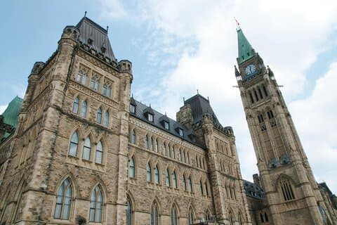 Ottawa City Highlights 3 Hour Walking Tour | Gratuity-Based