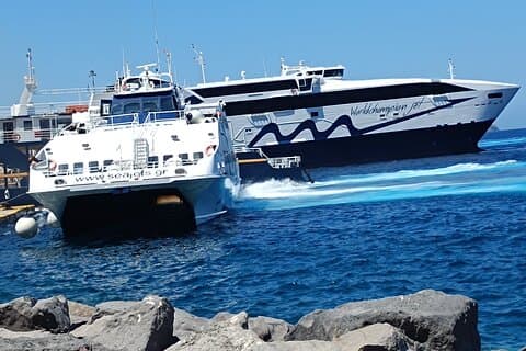 Athinios Port Transfer para qualquer lugar em Santorini
