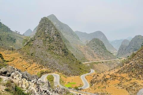 2 Jours village Trek et Homestay dans les Hautes Terres ethniques de Dong Van