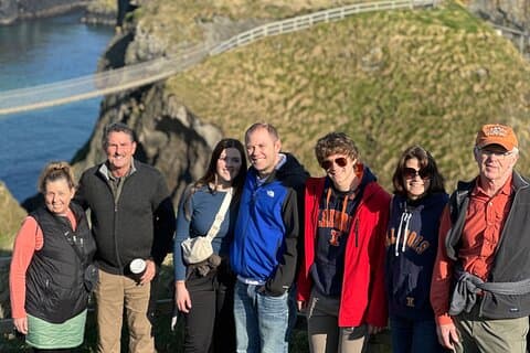Giants Causeway Tour von Belfast mit Erfrischungen