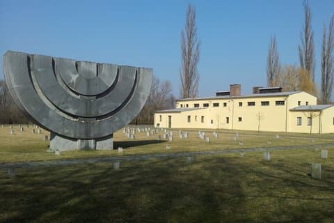 Tour privato del campo di concentramento di Terezin da Praga